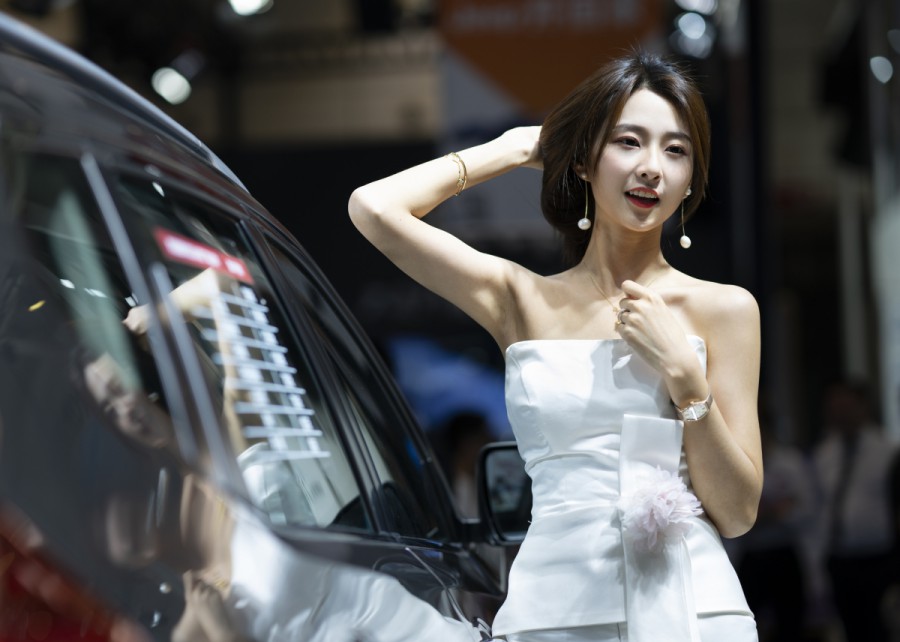 杨玉梅头像